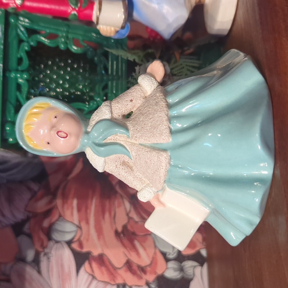 Vintage Christmas Girl Caroler Ceramic Signed  Holland Mold Figurine